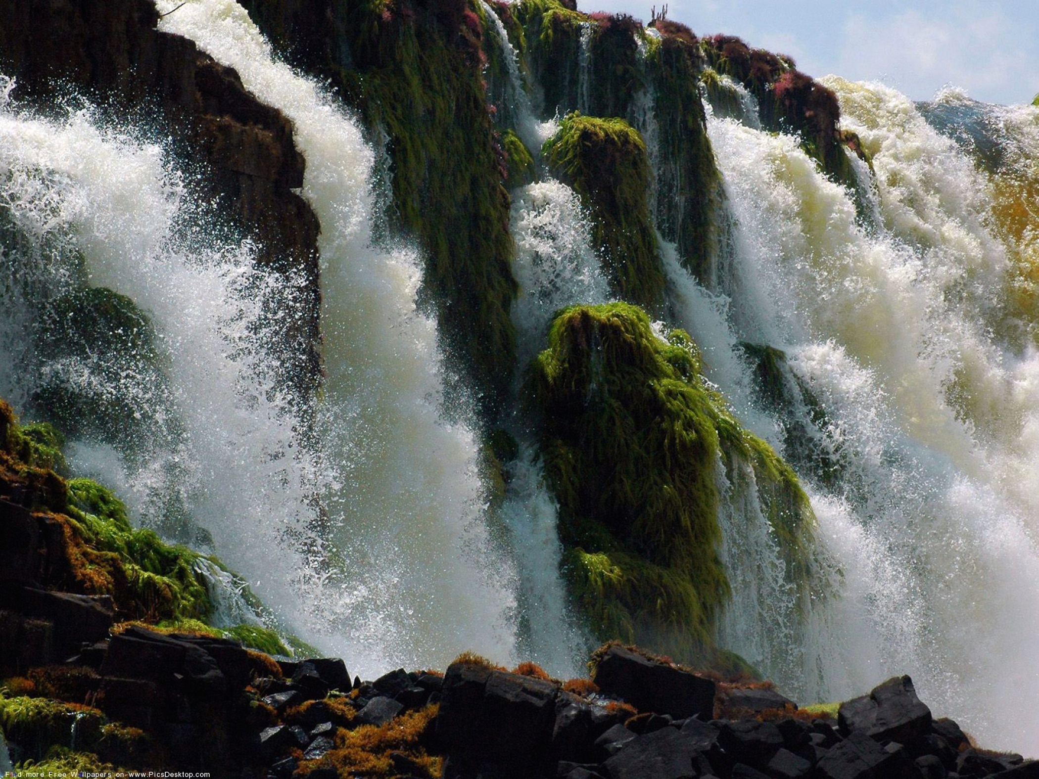 Nature Waterfall Wallpaper