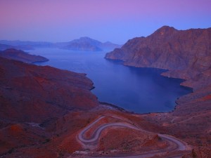 arabian-peninsula-scenic-fjords-wallpaper