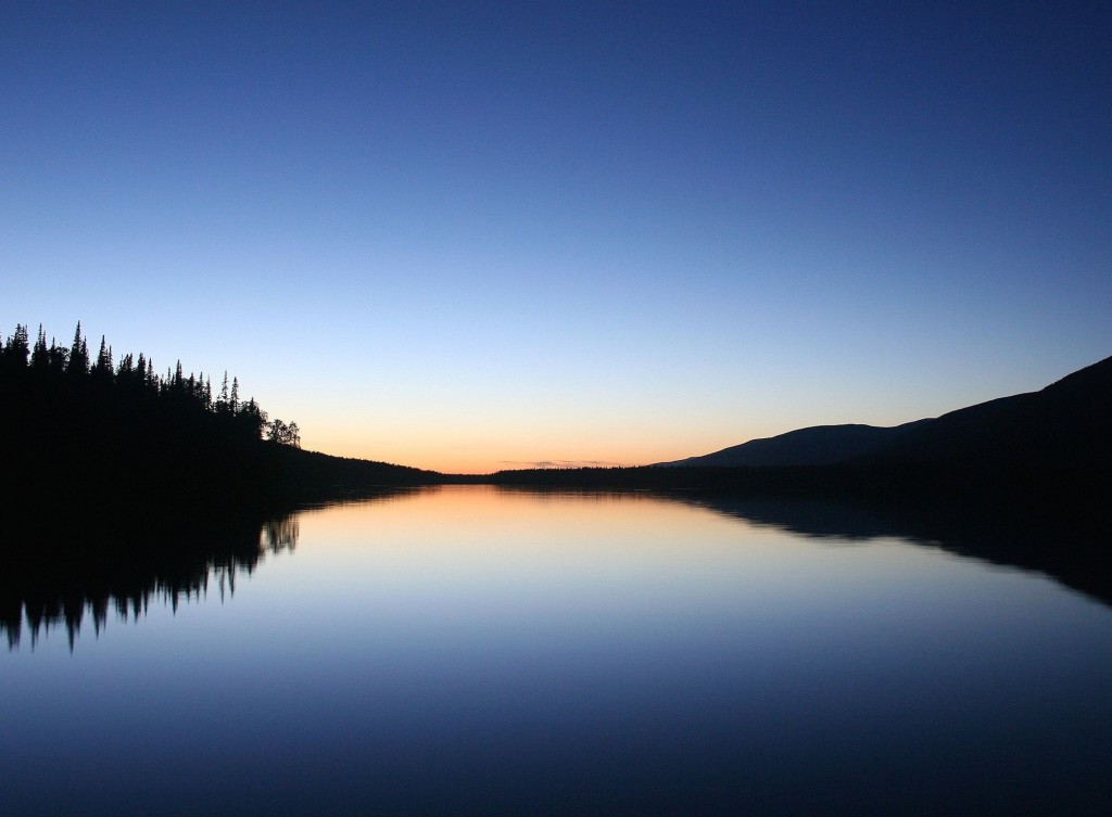 tranquil-river-sunset-wallpaper