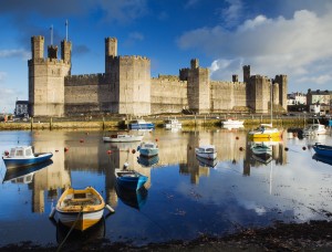 caernarfon-castle-wales-wallpaper