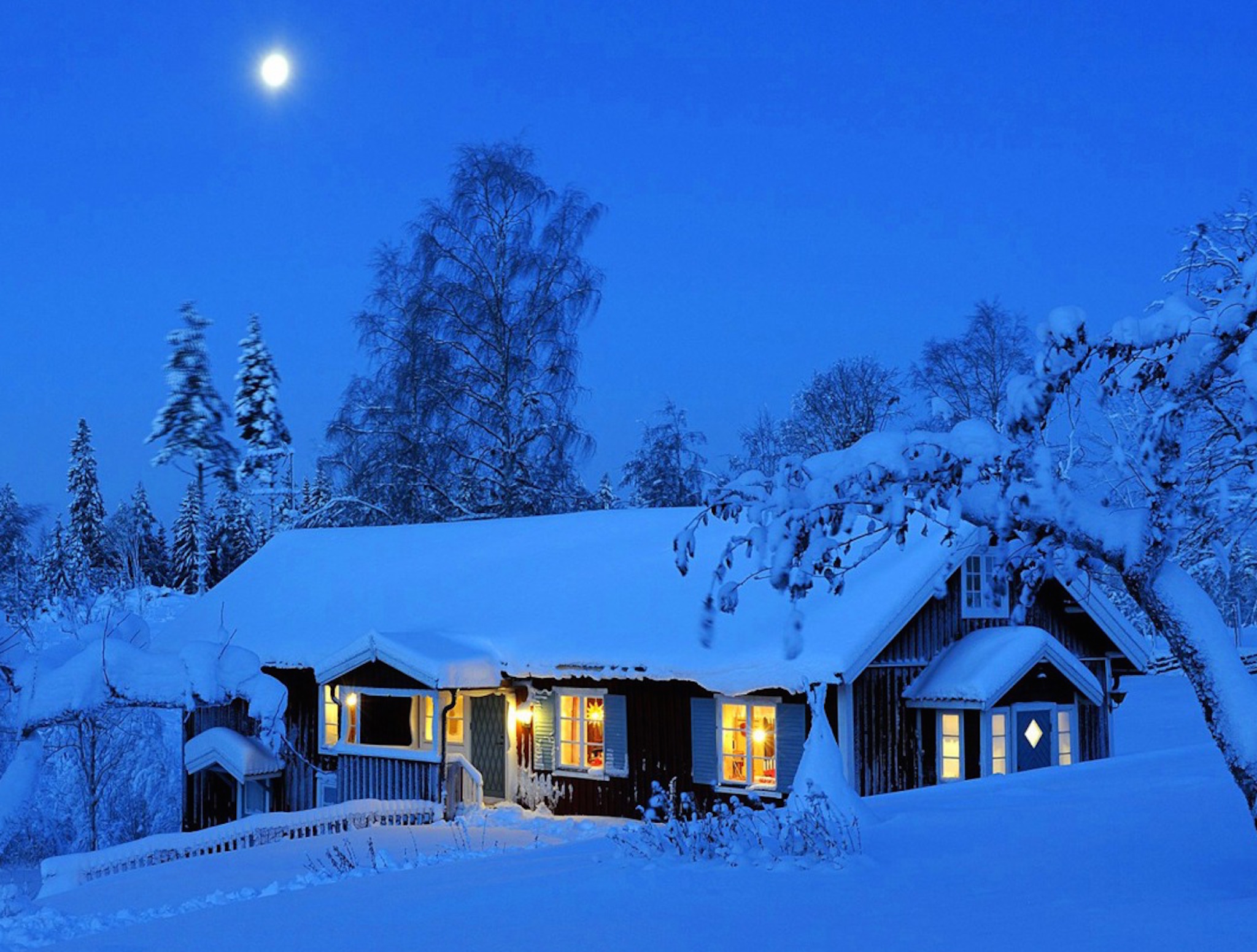 moonlight-winter-house-wallpaper