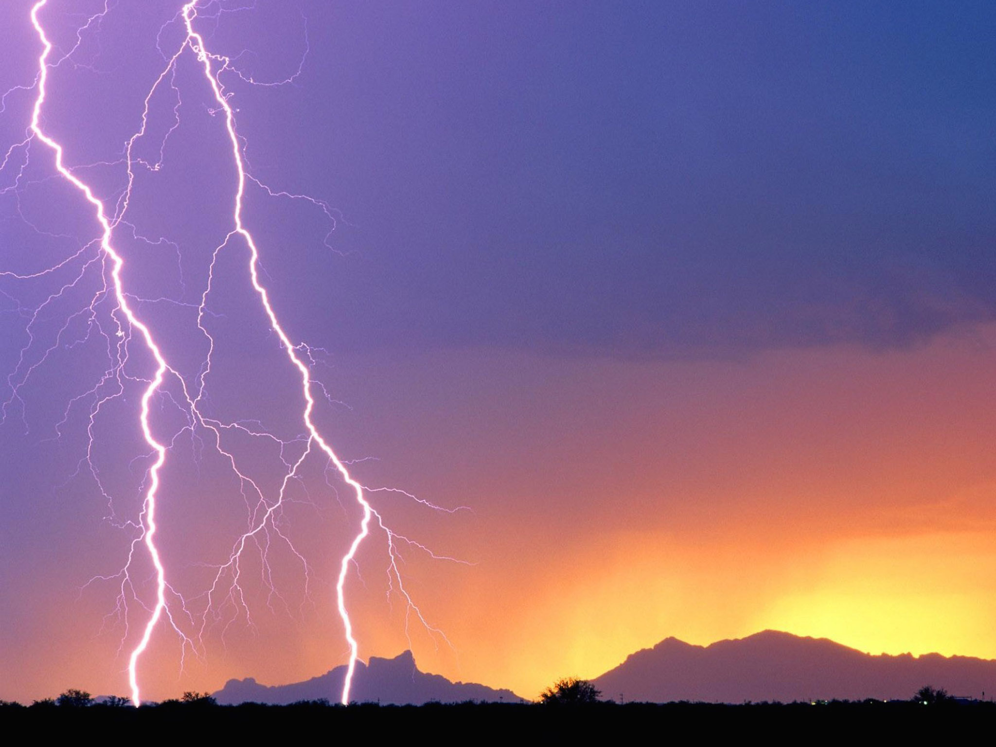 beautiful lightning wallpaper