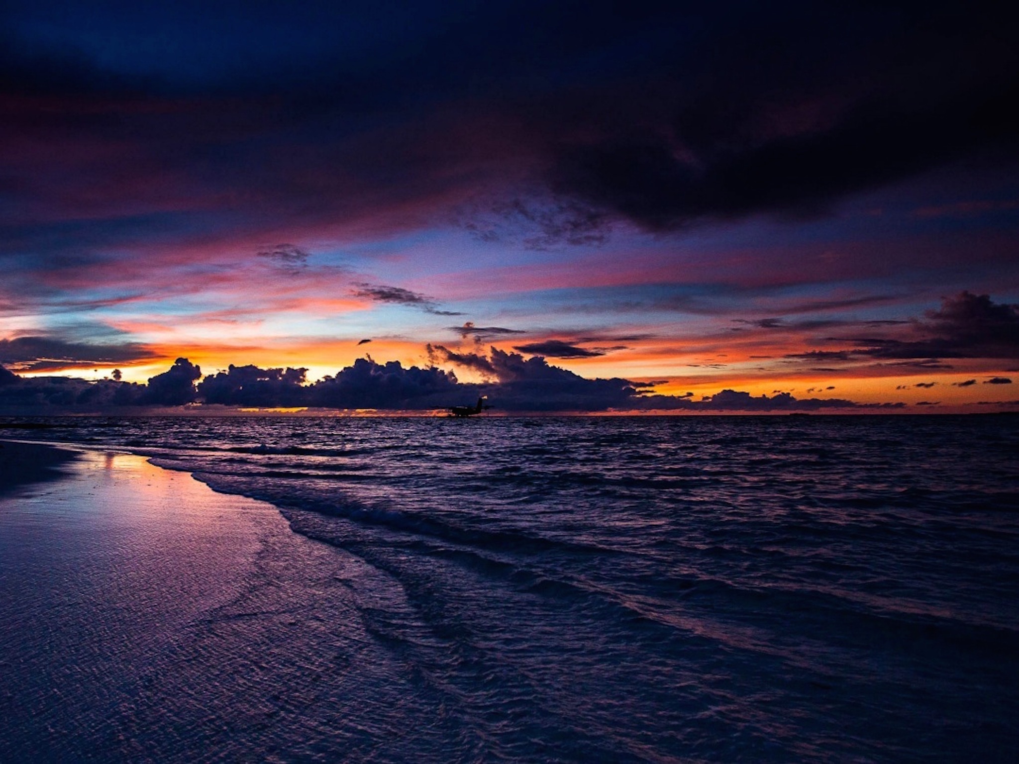 Maldives Sunset Wallpaper
